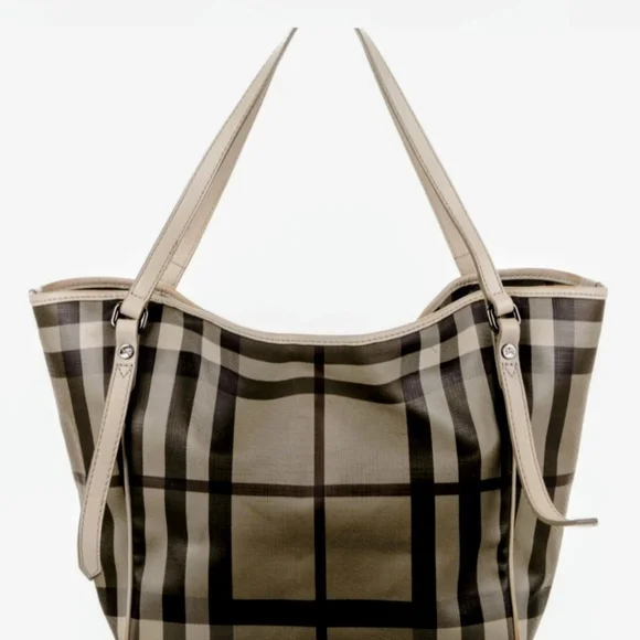 Burberry Cantebury Smoke Check Gray Plaid Tote with Cream Handles Preloved! - Picture 2 of 13